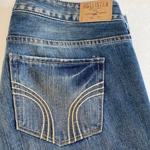 HOLLISTER Whisker Denim Blue Jeans Straight Leg Womens Size 11 - Picture 2 of 16